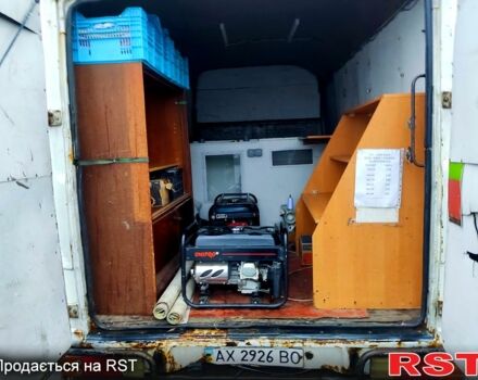 Білий Мерседес T2, об'ємом двигуна 4 л та пробігом 0 тис. км за 4000 $, фото 6 на Automoto.ua