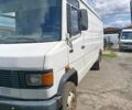 Белый Мерседес T2, объемом двигателя 3.97 л и пробегом 250 тыс. км за 4700 $, фото 9 на Automoto.ua