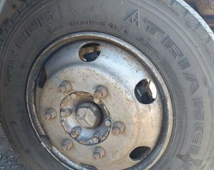 Белый Мерседес T2, объемом двигателя 4 л и пробегом 350 тыс. км за 5400 $, фото 24 на Automoto.ua