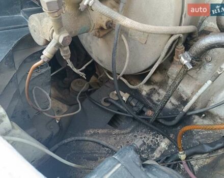 Белый Мерседес T2, объемом двигателя 4 л и пробегом 350 тыс. км за 5400 $, фото 11 на Automoto.ua