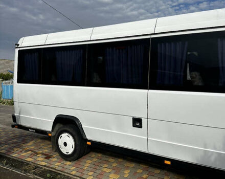 Мерседес T2 1991 в Арцизе на Automoto.ua Белый Мерседес T2, объемом двигателя 4 л и пробегом 600 тыс. км за 8000 $, фото 6 на Automoto.ua