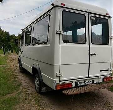 Белый Мерседес T2, объемом двигателя 2.9 л и пробегом 530 тыс. км за 5500 $, фото 3 на Automoto.ua