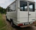 Белый Мерседес T2, объемом двигателя 2.9 л и пробегом 530 тыс. км за 5500 $, фото 3 на Automoto.ua