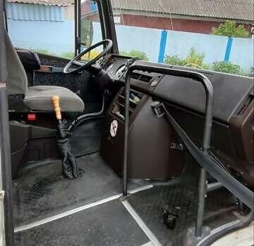 Белый Мерседес T2, объемом двигателя 2.9 л и пробегом 530 тыс. км за 5500 $, фото 11 на Automoto.ua