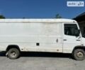 Белый Мерседес T2, объемом двигателя 4 л и пробегом 530 тыс. км за 2800 $, фото 1 на Automoto.ua