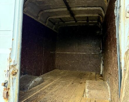 Білий Мерседес T2, об'ємом двигуна 4 л та пробігом 0 тис. км за 3000 $, фото 4 на Automoto.ua