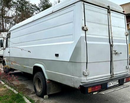 Білий Мерседес T2, об'ємом двигуна 4 л та пробігом 0 тис. км за 8000 $, фото 5 на Automoto.ua