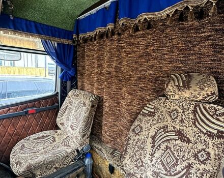 Білий Мерседес T2, об'ємом двигуна 4 л та пробігом 0 тис. км за 8000 $, фото 9 на Automoto.ua