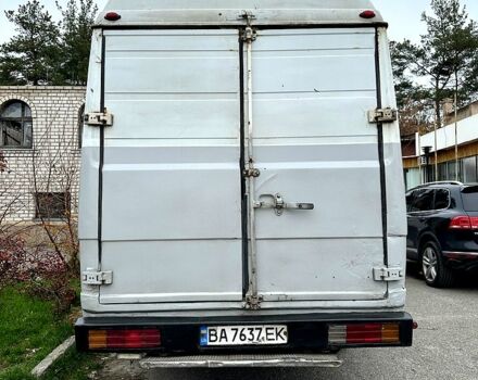 Білий Мерседес T2, об'ємом двигуна 4 л та пробігом 0 тис. км за 8000 $, фото 3 на Automoto.ua