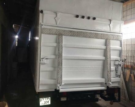 Білий Мерседес T2, об'ємом двигуна 6 л та пробігом 150 тис. км за 7300 $, фото 1 на Automoto.ua