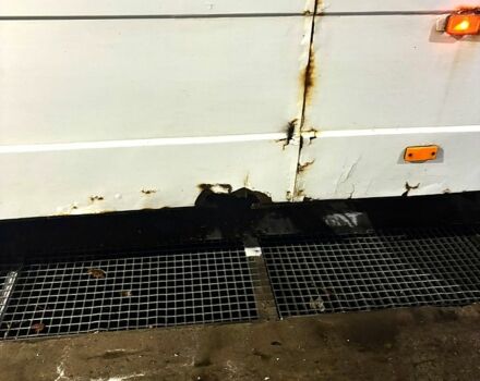 Белый Мерседес T2, объемом двигателя 4 л и пробегом 0 тыс. км за 3000 $, фото 11 на Automoto.ua