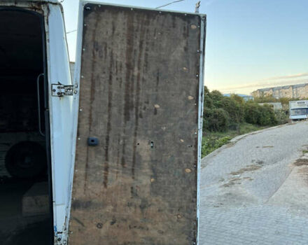 Мерседес T2 1996 в Белгород-Днестровском на Automoto.ua Белый Мерседес T2, объемом двигателя 3.97 л и пробегом 893 тыс. км за 7500 $, фото 27 на Automoto.ua