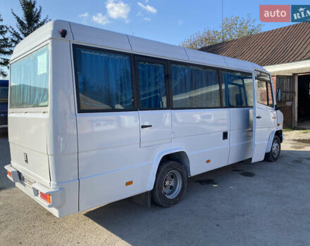 Белый Мерседес T2, объемом двигателя 4 л и пробегом 15 тыс. км за 15000 $, фото 6 на Automoto.ua