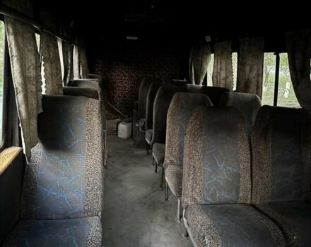 Белый Мерседес T2, объемом двигателя 4 л и пробегом 8 тыс. км за 3350 $, фото 2 на Automoto.ua