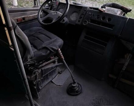 Белый Мерседес T2, объемом двигателя 4 л и пробегом 8 тыс. км за 3350 $, фото 6 на Automoto.ua