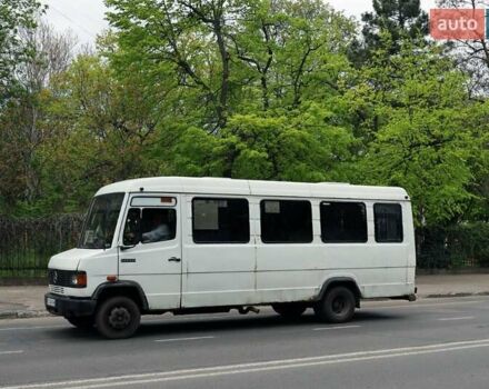 Белый Мерседес T2, объемом двигателя 4 л и пробегом 862 тыс. км за 4000 $, фото 7 на Automoto.ua