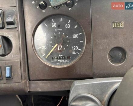 Белый Мерседес T2, объемом двигателя 4 л и пробегом 862 тыс. км за 4000 $, фото 10 на Automoto.ua