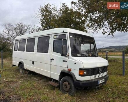 Белый Мерседес T2, объемом двигателя 4 л и пробегом 862 тыс. км за 4000 $, фото 8 на Automoto.ua