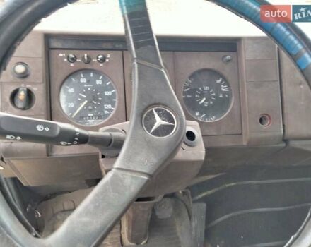 Белый Мерседес T2, объемом двигателя 3.97 л и пробегом 460 тыс. км за 4700 $, фото 8 на Automoto.ua