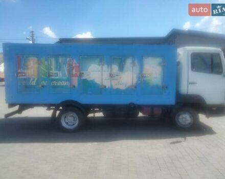 Белый Мерседес T2, объемом двигателя 3.97 л и пробегом 460 тыс. км за 4700 $, фото 1 на Automoto.ua