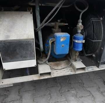 Белый Мерседес T2, объемом двигателя 4 л и пробегом 50 тыс. км за 6300 $, фото 6 на Automoto.ua