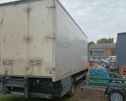 Белый Мерседес T2, объемом двигателя 5.96 л и пробегом 589 тыс. км за 6500 $, фото 6 на Automoto.ua