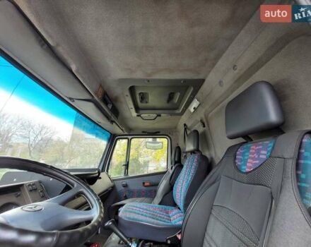 Белый Мерседес T2, объемом двигателя 4.2 л и пробегом 6 тыс. км за 4000 $, фото 5 на Automoto.ua