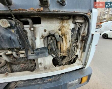 Белый Мерседес T2, объемом двигателя 4.2 л и пробегом 6 тыс. км за 4000 $, фото 9 на Automoto.ua