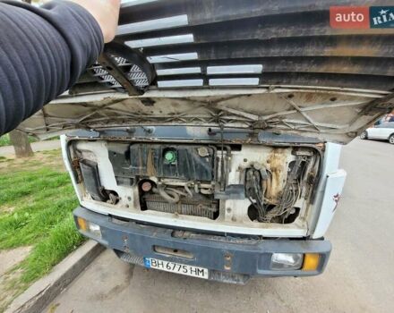 Белый Мерседес T2, объемом двигателя 4.2 л и пробегом 6 тыс. км за 4000 $, фото 1 на Automoto.ua