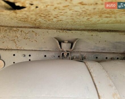 Белый Мерседес T2, объемом двигателя 4.2 л и пробегом 6 тыс. км за 4000 $, фото 22 на Automoto.ua