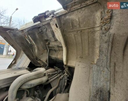 Белый Мерседес T2, объемом двигателя 4.2 л и пробегом 6 тыс. км за 4000 $, фото 47 на Automoto.ua