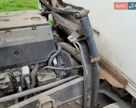 Белый Мерседес T2, объемом двигателя 4.2 л и пробегом 6 тыс. км за 4000 $, фото 14 на Automoto.ua