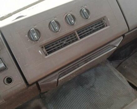 Белый Мерседес T2, объемом двигателя 3.94 л и пробегом 872 тыс. км за 12000 $, фото 15 на Automoto.ua