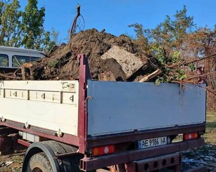 Белый Мерседес T2, объемом двигателя 3.94 л и пробегом 872 тыс. км за 12000 $, фото 2 на Automoto.ua