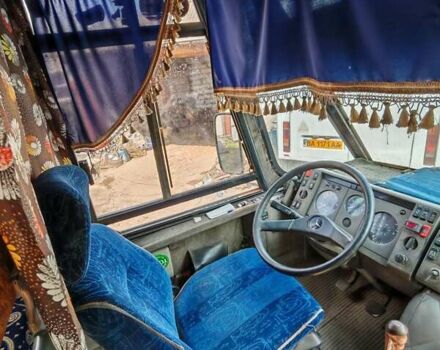 Белый Мерседес T2, объемом двигателя 4 л и пробегом 120 тыс. км за 10000 $, фото 1 на Automoto.ua