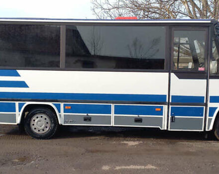 Білий Мерседес T2, об'ємом двигуна 4 л та пробігом 9 тис. км за 11900 $, фото 13 на Automoto.ua