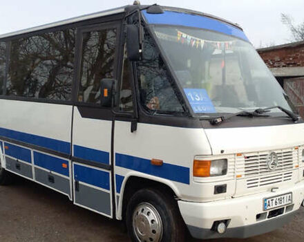 Білий Мерседес T2, об'ємом двигуна 4 л та пробігом 9 тис. км за 11900 $, фото 5 на Automoto.ua