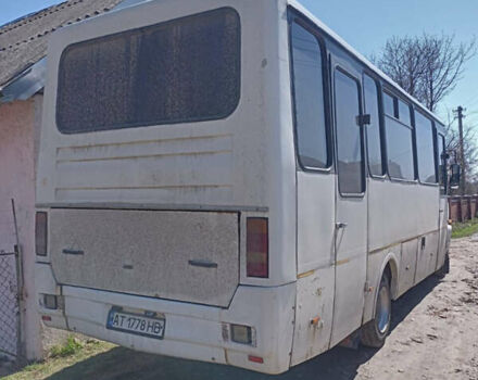 Белый Мерседес T2, объемом двигателя 3.97 л и пробегом 2 тыс. км за 12300 $, фото 6 на Automoto.ua