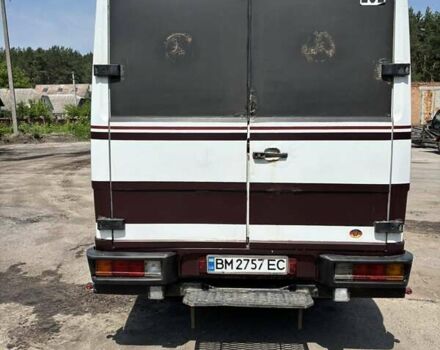 Белый Мерседес T2, объемом двигателя 3.97 л и пробегом 450 тыс. км за 7800 $, фото 5 на Automoto.ua