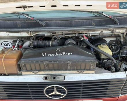 Белый Мерседес T2, объемом двигателя 3.97 л и пробегом 450 тыс. км за 7800 $, фото 8 на Automoto.ua