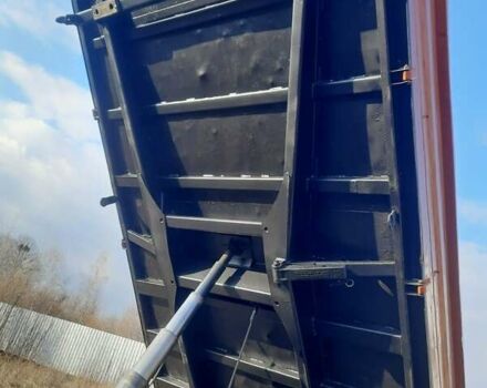 Белый Мерседес T2, объемом двигателя 11 л и пробегом 480 тыс. км за 28000 $, фото 7 на Automoto.ua