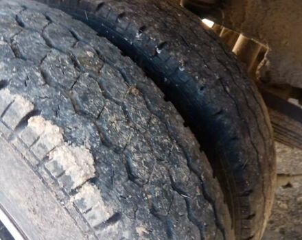 Белый Мерседес T2, объемом двигателя 2.3 л и пробегом 3 тыс. км за 700 $, фото 14 на Automoto.ua