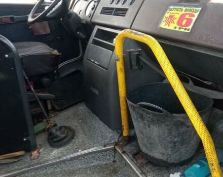 Белый Мерседес T2, объемом двигателя 2.3 л и пробегом 3 тыс. км за 700 $, фото 11 на Automoto.ua