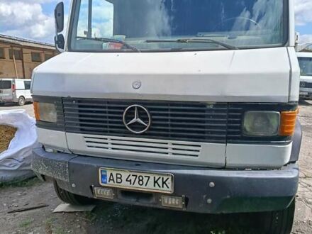 Мерседес T2 1987 в Виннице на Automoto.ua Белый Мерседес T2, объемом двигателя 3.97 л и пробегом 250 тыс. км за 4700 $, фото 1 на Automoto.ua