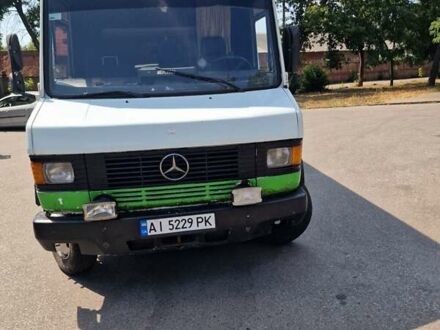 Мерседес T2 1989 у Белой Церкве на Automoto.ua Білий Мерседес T2, об'ємом двигуна 3.97 л та пробігом 500 тис. км за 3700 $, фото 1 на Automoto.ua