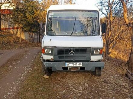 Мерседес T2 1993 в Ивано-Франковске на Automoto.ua Белый Мерседес T2, объемом двигателя 4 л и пробегом 7 тыс. км за 2700 $, фото 1 на Automoto.ua