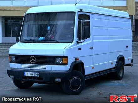 Мерседес T2 1993 в Николаеве на Automoto.ua Белый Мерседес T2, объемом двигателя 4 л и пробегом 0 тыс. км за 10500 $, фото 1 на Automoto.ua
