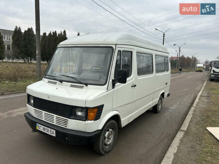 Білий Мерседес T2, об'ємом двигуна 0 л та пробігом 542 тис. км за 4000 $, фото 1 на Automoto.ua