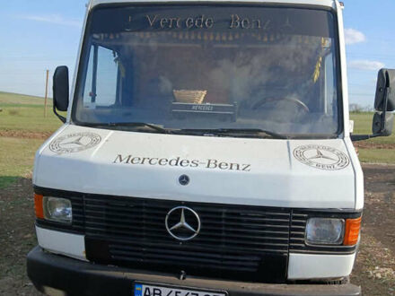 Мерседес T2 1995 в Одессе на Automoto.ua Белый Мерседес T2, объемом двигателя 3.97 л и пробегом 100 тыс. км за 4600 $, фото 1 на Automoto.ua