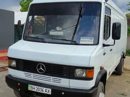 Мерседес T2 1995 в Одессе на Automoto.ua Белый Мерседес T2, объемом двигателя 0 л и пробегом 730 тыс. км за 11000 $, фото 1 на Automoto.ua